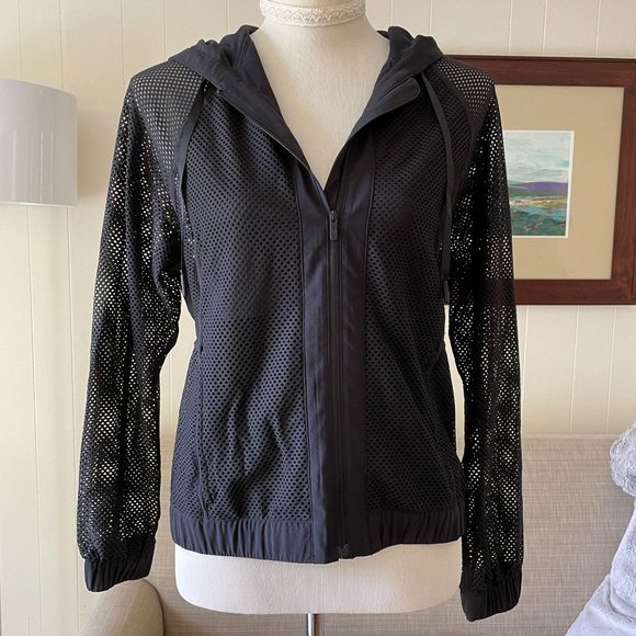 Lululemon Mesh on Mesh Jacket Size 6 - Picture 2 of 13